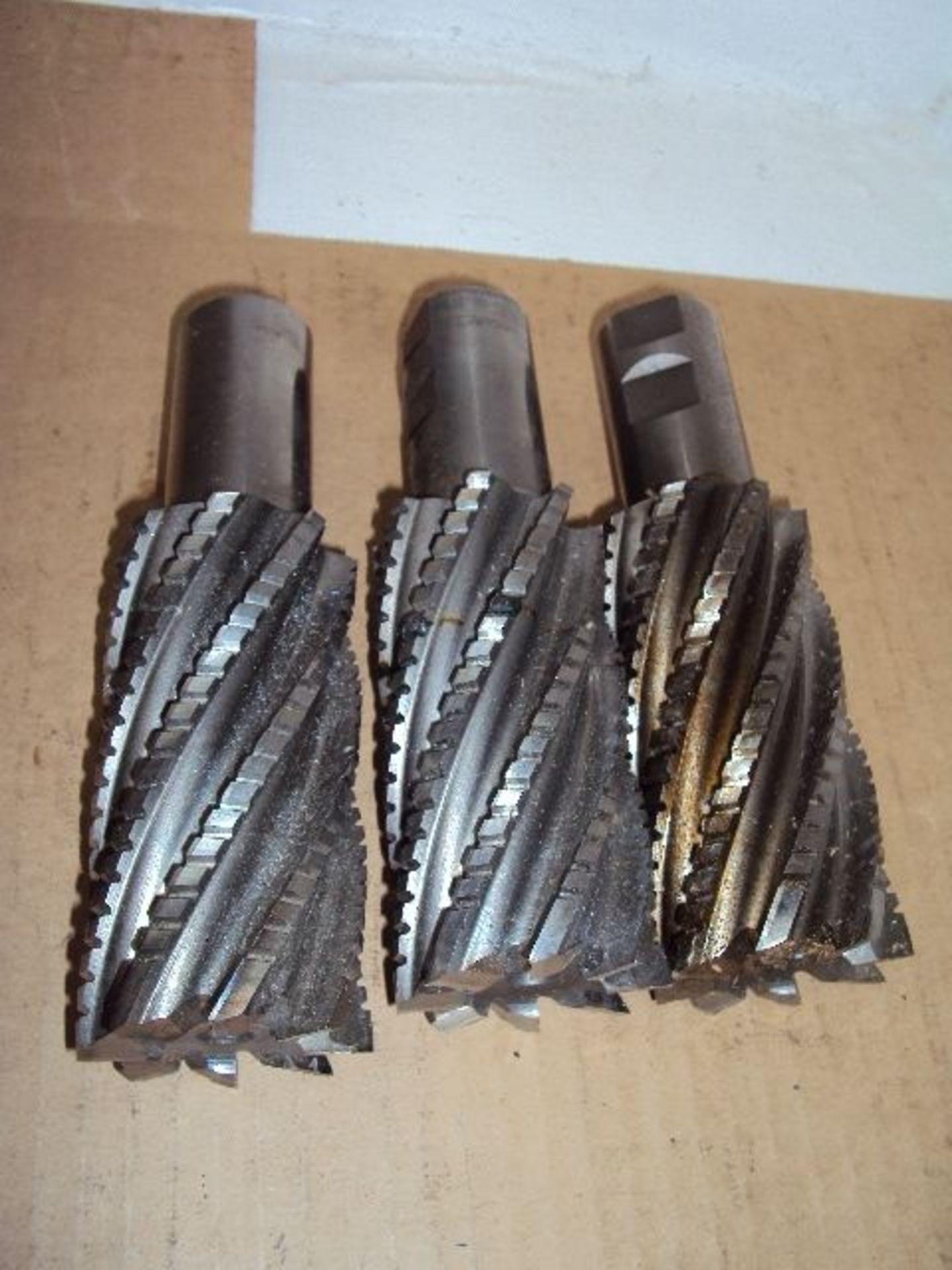 (16) Assorted HSS Roughing End Mills (3) 2”, (7) 1-1/2”, (2) 1”, (2) 3/4”, (2) 1/2” - Image 2 of 7
