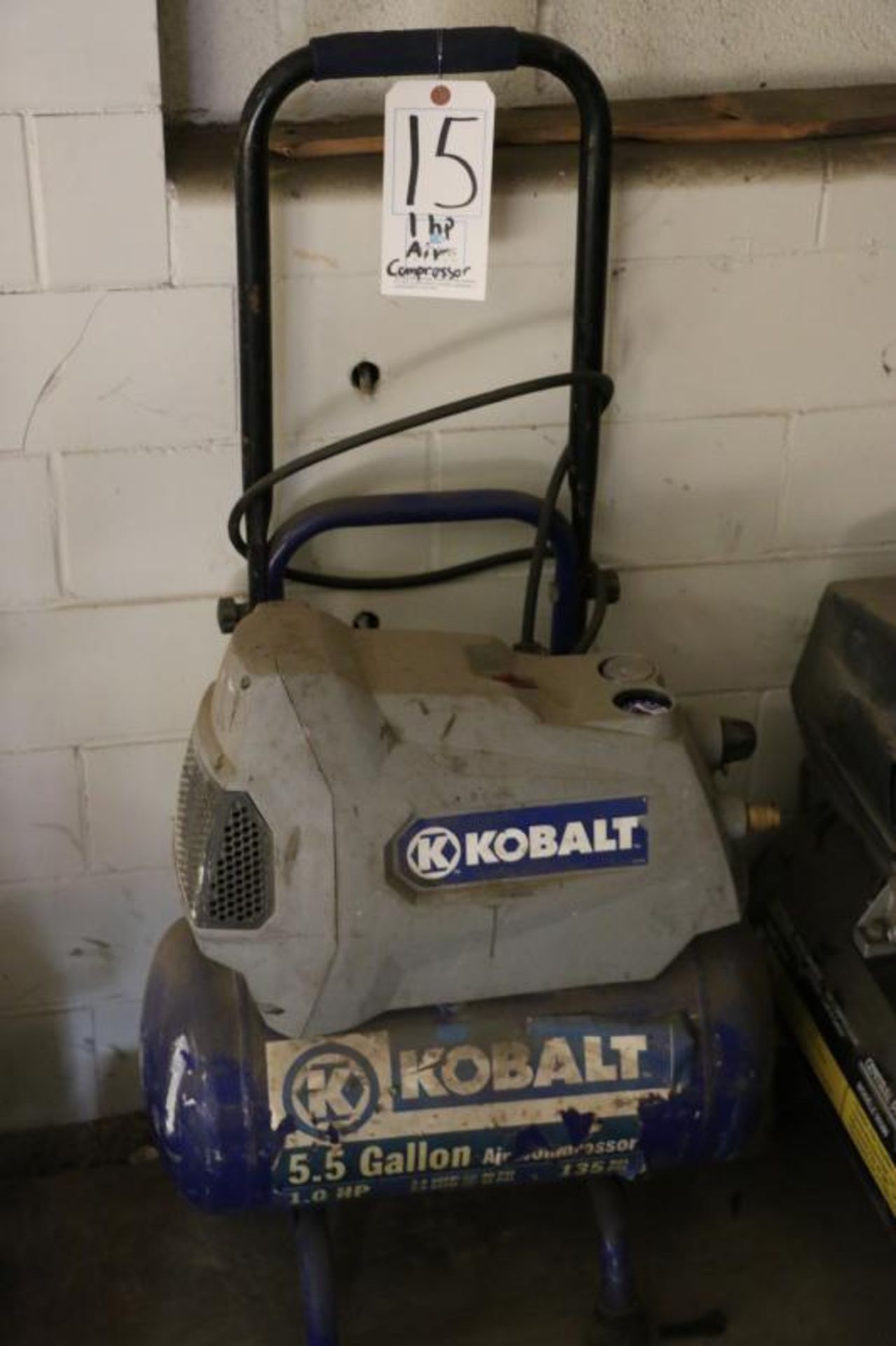 Kobalt 1 hp 5.5 Gal. Air Compressor