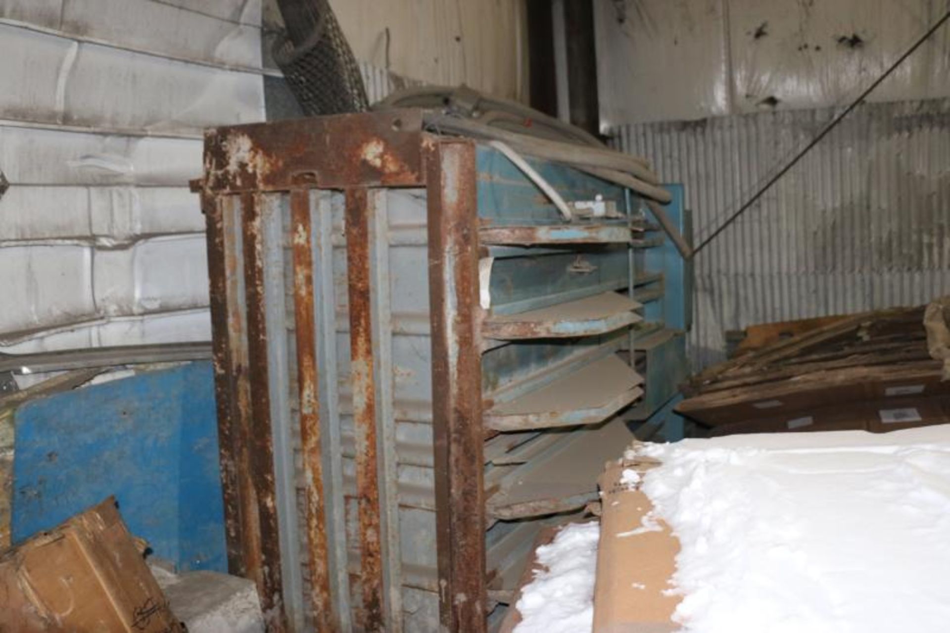 Horizontal Baler