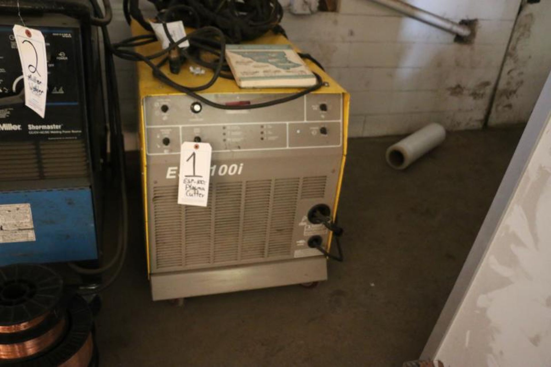 Esab ESP-100i Plasma Cutter, S/N PJ-I845072 with Regulator, Nozzle and Hose, 120 V - Image 2 of 3