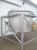 DCI 1,500 Gallon Cone Bottom Mixing Tank, 88.5" x 64" (Located in Wisconsin)***ULLS***