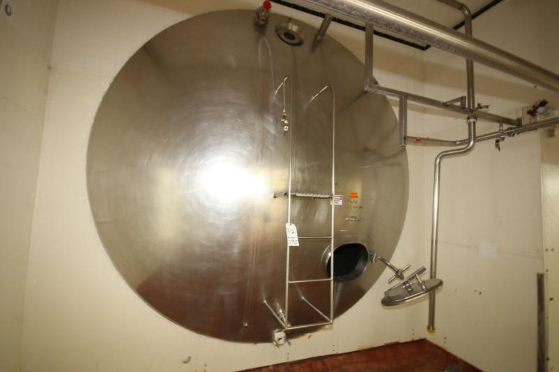 Mueller 14,000 Gal. Horizontal Insulated S/S Tank with Vertical Dual Agitator, Level Sensor and S/ - Image 3 of 3