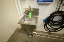 Sani-Lav S/S Sink with Foot Controls