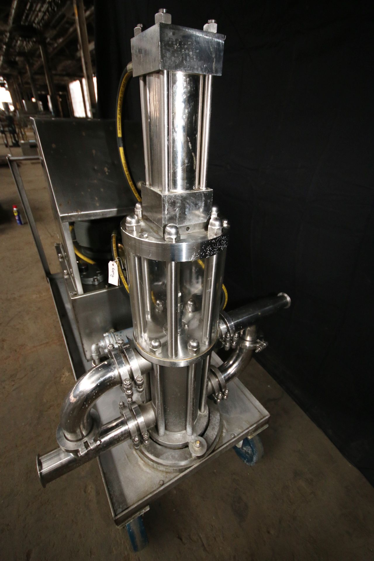 Vekthor S/S Sanitary Grade Hydraulic Piston Pump with 3Â Clamp Type Connectors includes Hydraulic - Image 4 of 4