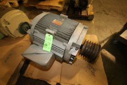 GE 50 hp Motor, Frame 324T, 1185 RPM, 460 V, 3 Phase (LOCATED IN IOWA, RIGGING INCLUDED WITH SALE