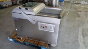 WEBOMATIC 2 STATION VAC SEALER WITH BUSCH PUMP (LOCATED IN ILLINOIS)***LDP***