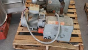 BUSCH 40 CFM VAC PUMP (LOCATED IN ILLINOIS)***LDP***