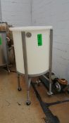 100 GALLON POLY TANK ON S/S FRAME WITH 1" BALL VALVE (LOCATED IN ILLINOIS)***LDP***