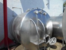 Chicago 2,000 Gallon Horrizontal All S/S Insulated Tank, S/N 995R, Complete with Vertical Agitator