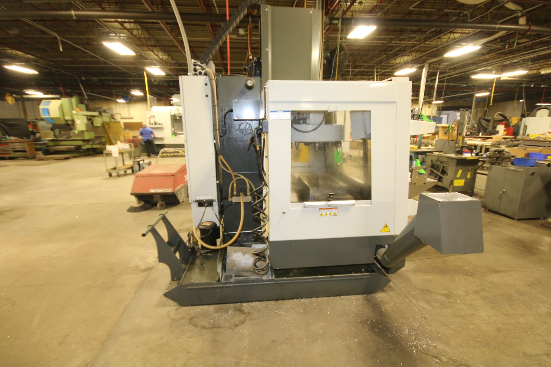 2011 Haas VF-1Â Vertical CNC Machining Center, Model VF-1, S/N 1090183 with 20 + 1 Station, 40 - Image 4 of 6