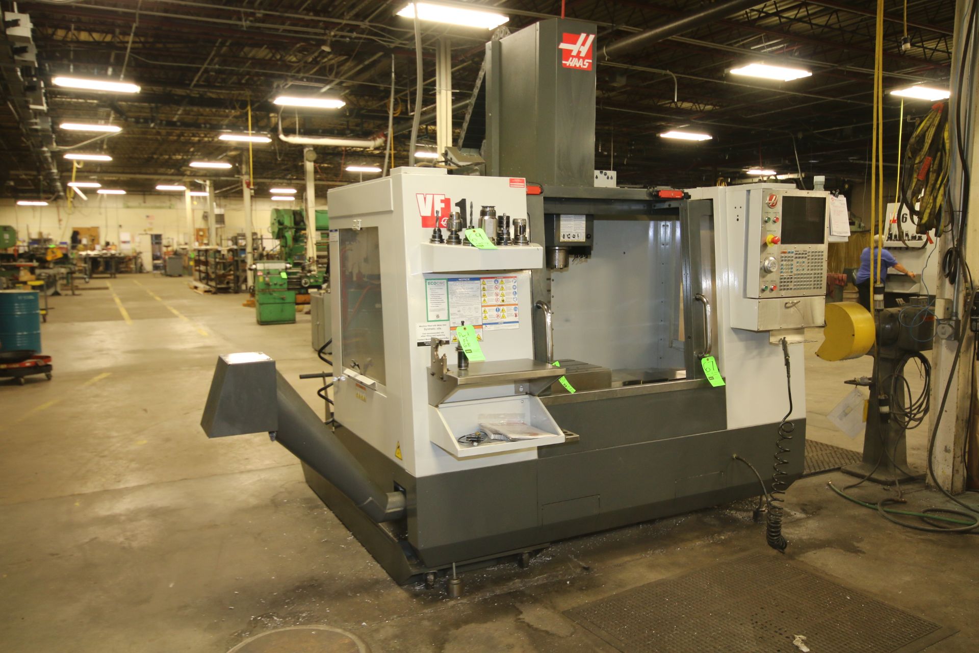2011 Haas VF-1Â Vertical CNC Machining Center, Model VF-1, S/N 1090183 with 20 + 1 Station, 40 - Image 3 of 6