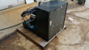 PACKAGE FREON CHILLER WITH COPELAND COMP (LOCATED IN ILLINOIS)***LDP***