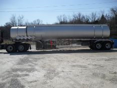 Fruehauf 9,000 Gallon Tanker Trailer, Previously Used to Haul Gas, Aluminum with Hoses and Boots,