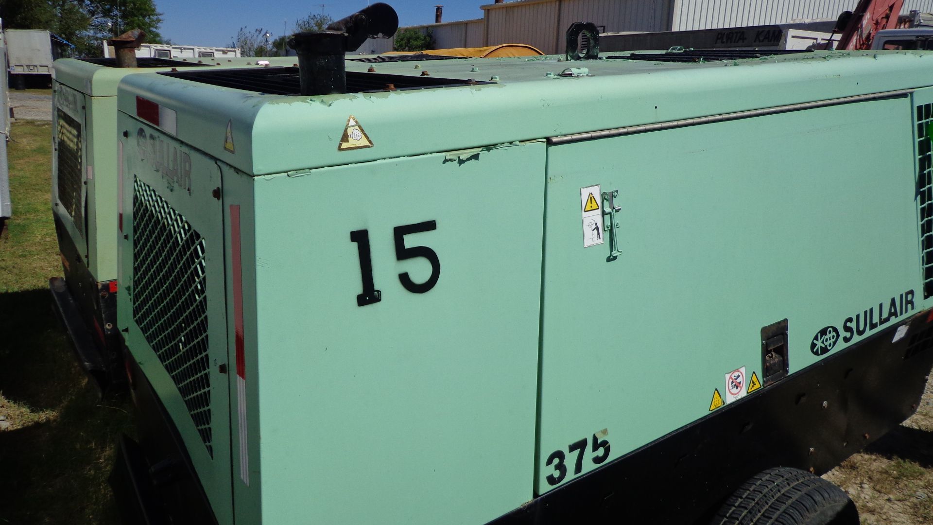 Sullair Portable Compressor, Model 375 CAT EXP, S/N CS-015 / 200809030082, Rated 375 CFM @100 - Image 3 of 8