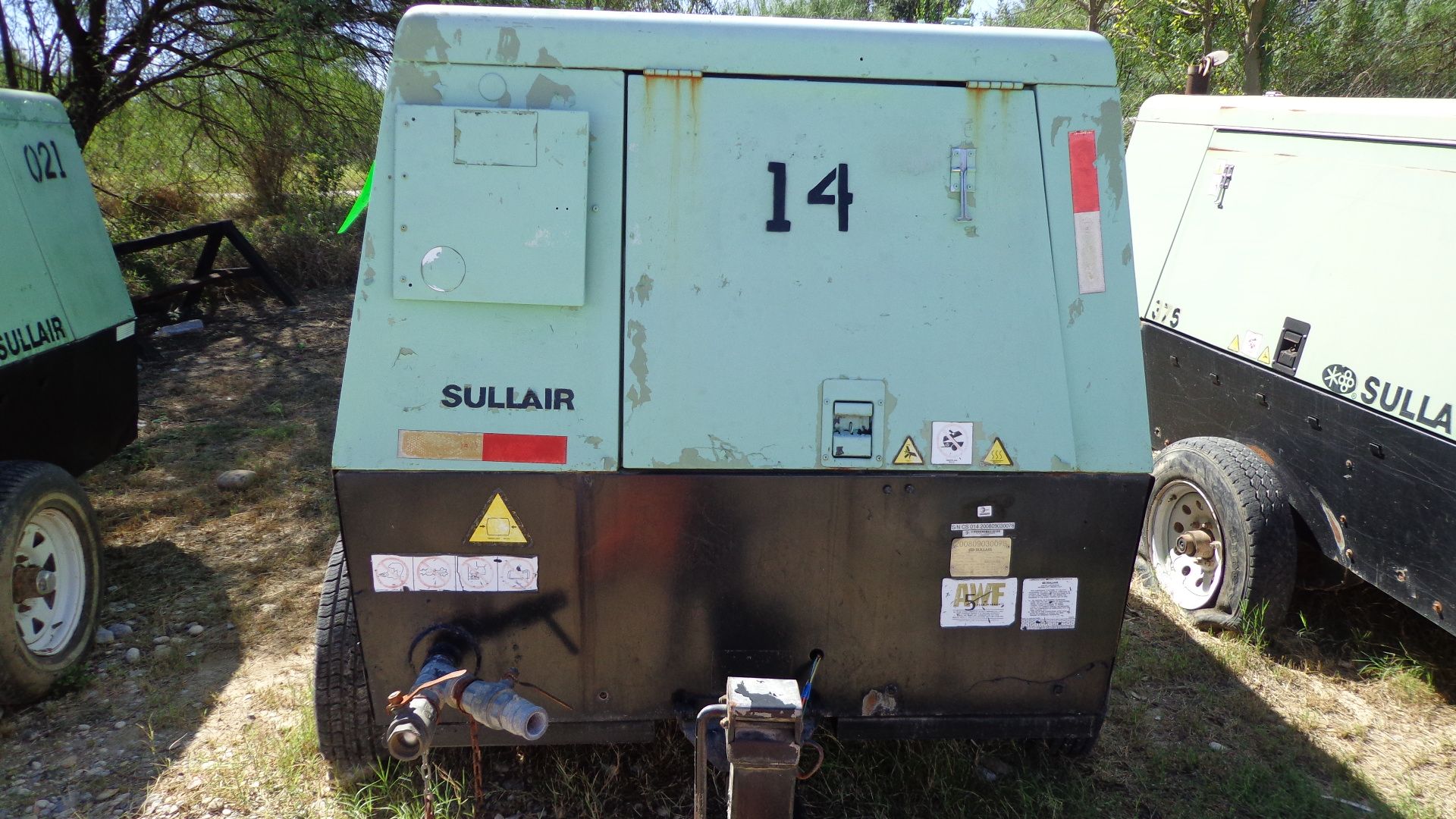 Sullair Portable Compressor, Model 375 CAT EXP, S/N CS-014 / 200809030078, rated Cap 375 CFM @ 100 - Image 2 of 9