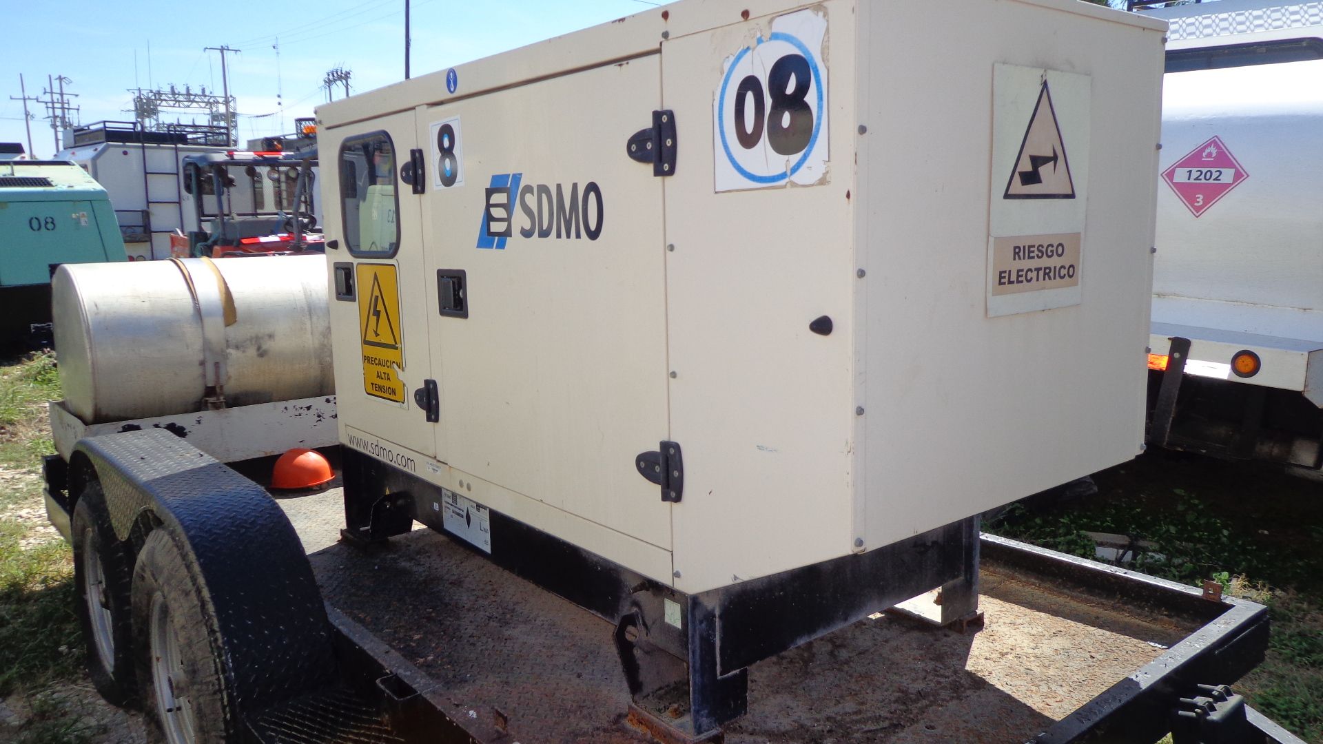 2007 SDMO Type J40U Generator with John Deere Diesel Engine, S/N J40U07026657, 50 KVA, 1800 RPM, - Image 4 of 7