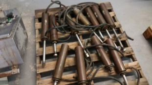 (11) Hydraulic Cylinders (LOCATED IN ILLINOIS)***LDP***