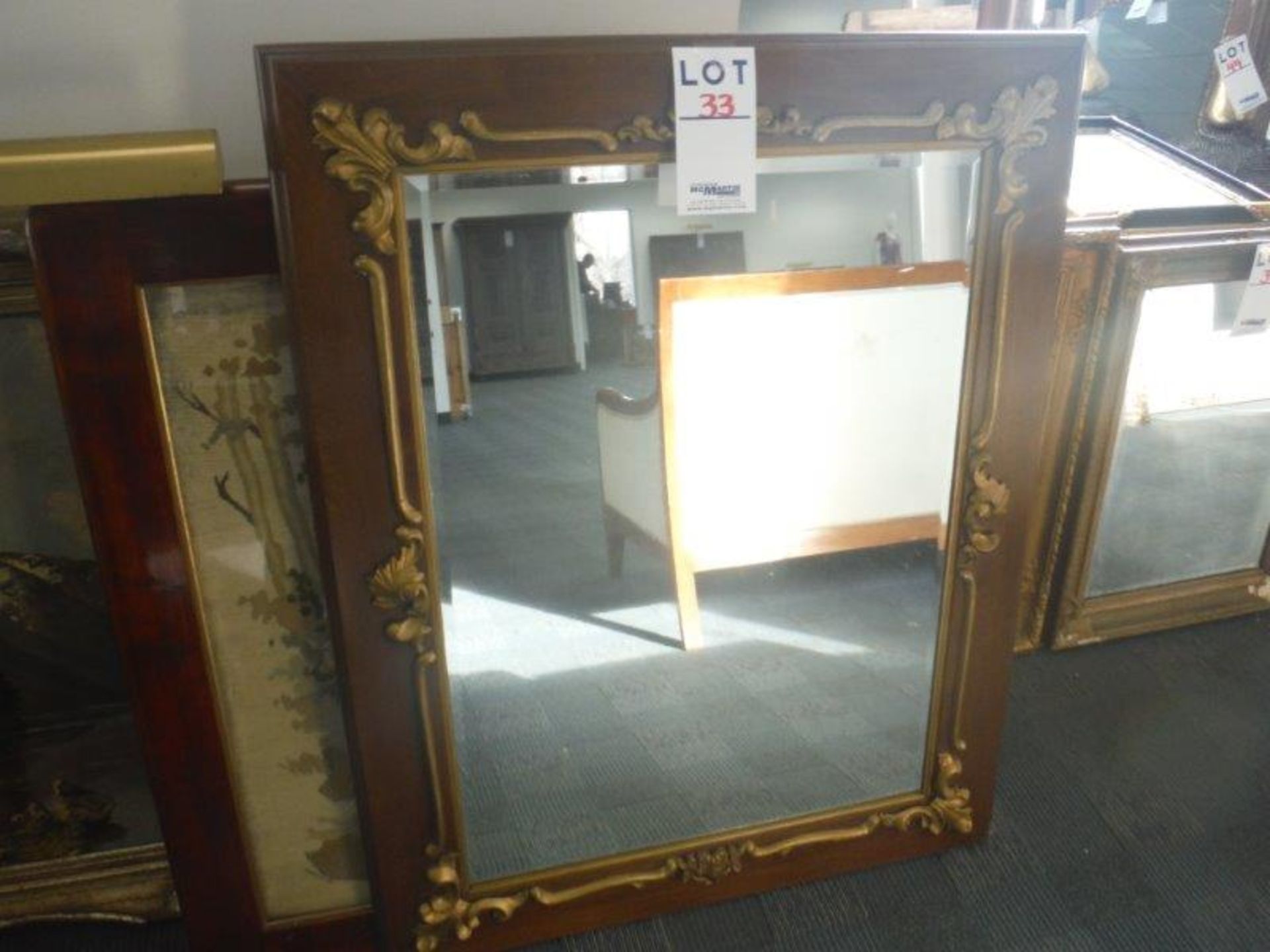 DECORATIVE MIRROR 27"X38"