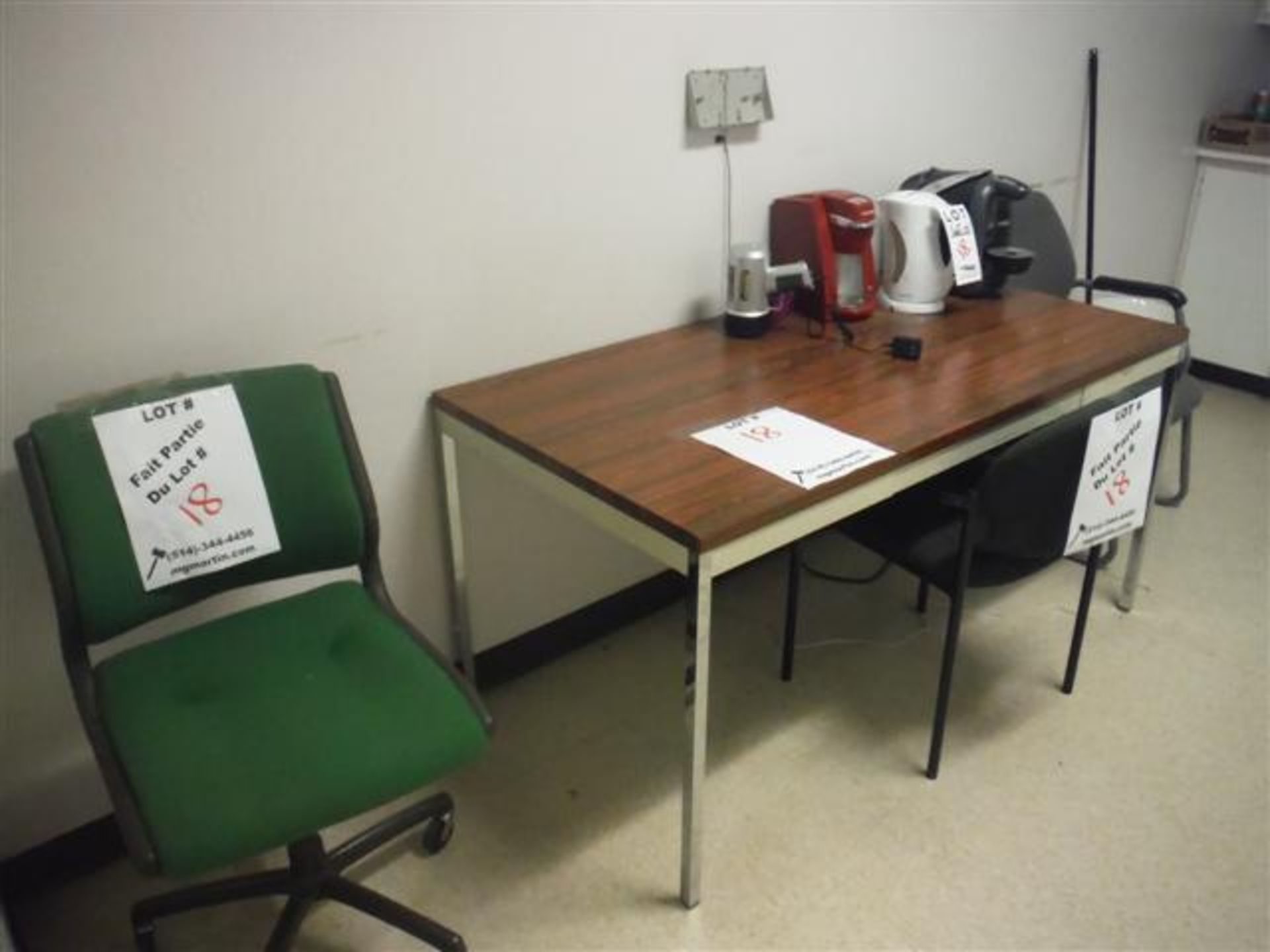 ASST'D CHAIRS, TABLE, MICROWAVE, ETC. (COMPLETE ROOM)Sold as a lot