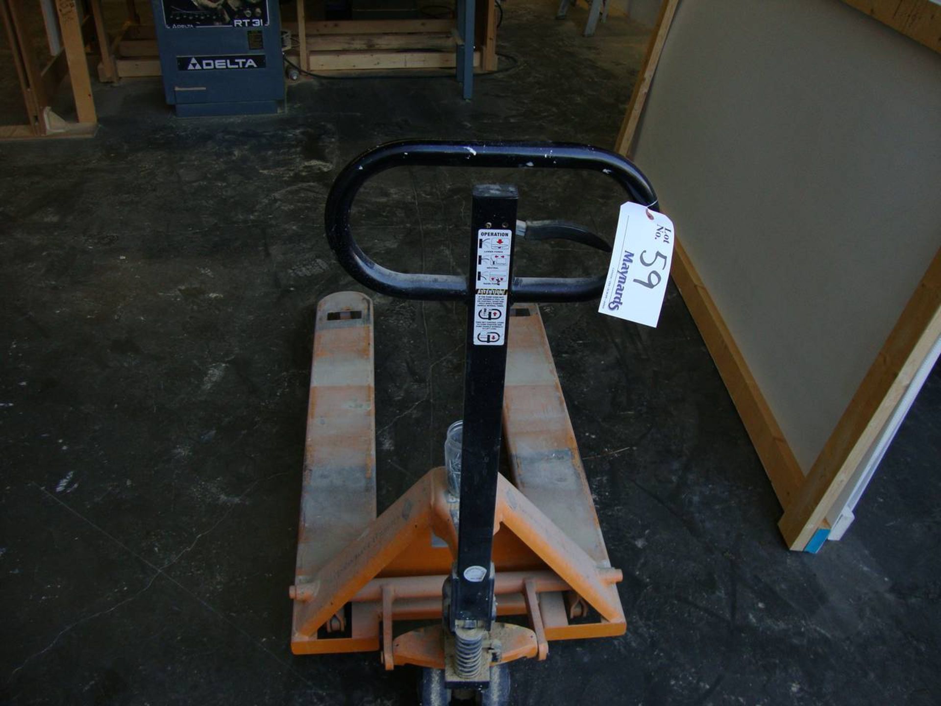 General Fasteners Pallet jack 5,500 lb cap.