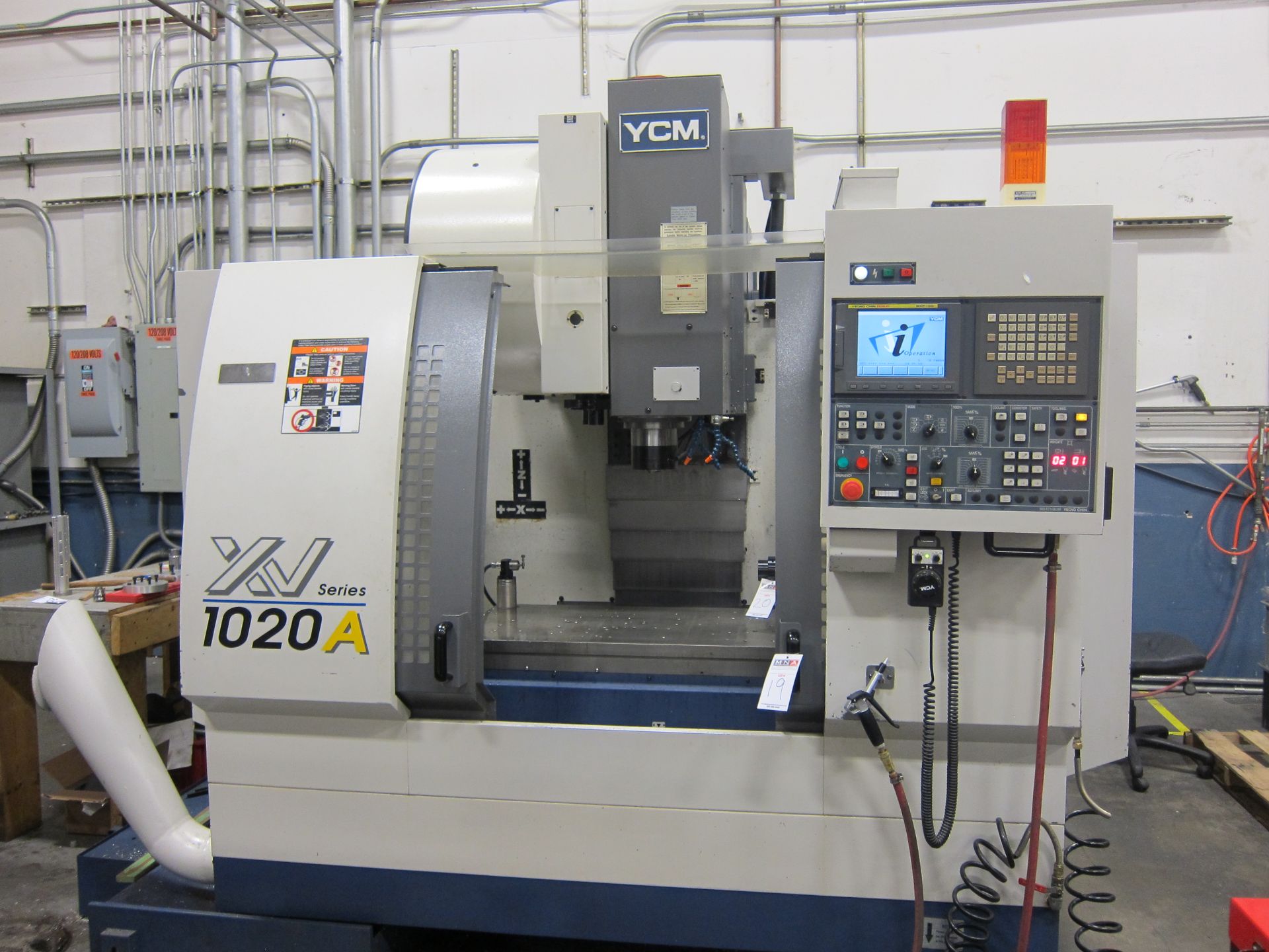 YCM-XV-1020A CNC VERTICAL MACHINING CENTER, 40''X20''X21'' TRAVELS,