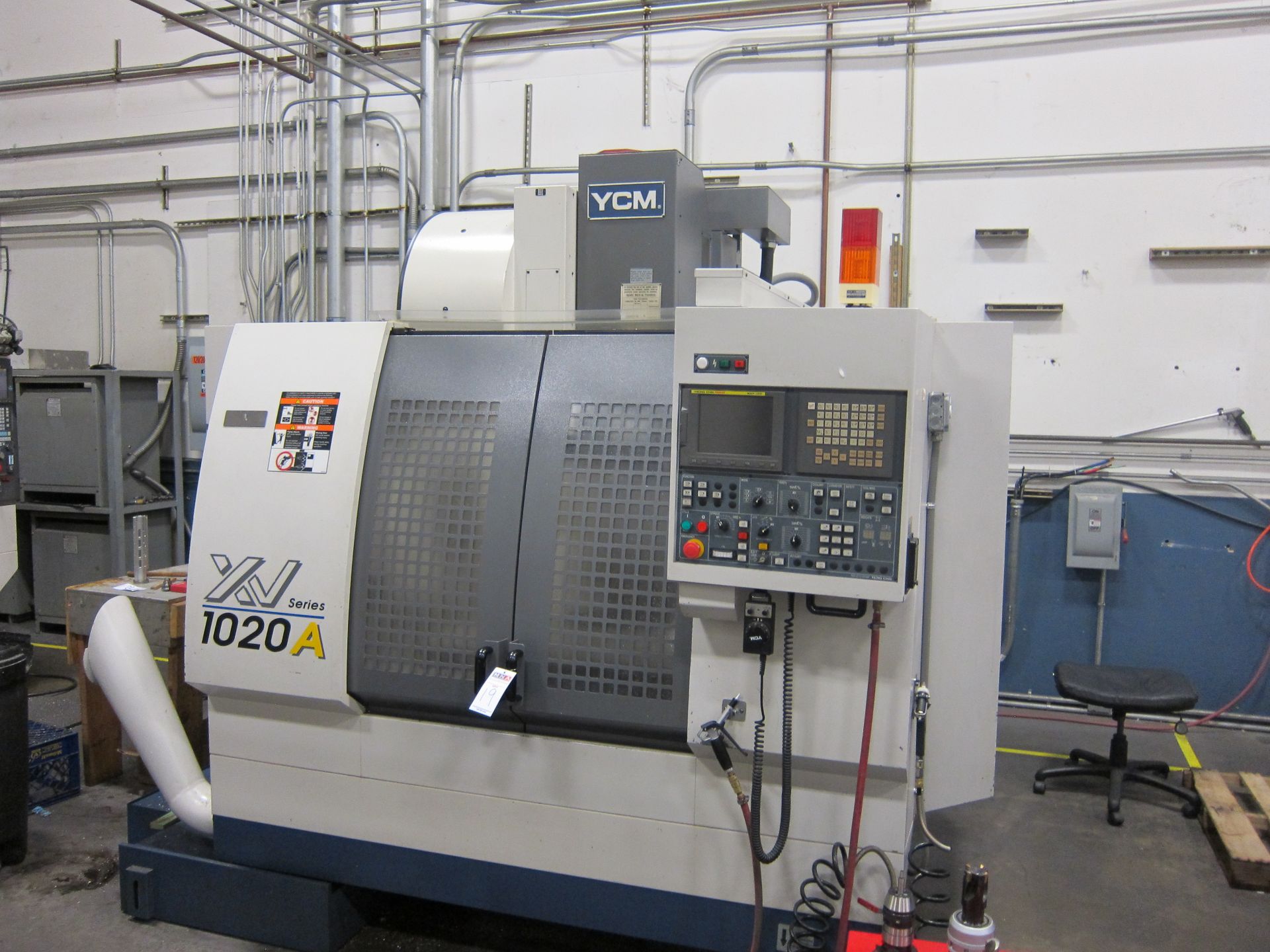 YCM-XV-1020A CNC VERTICAL MACHINING CENTER, 40''X20''X21'' TRAVELS, - Image 5 of 9