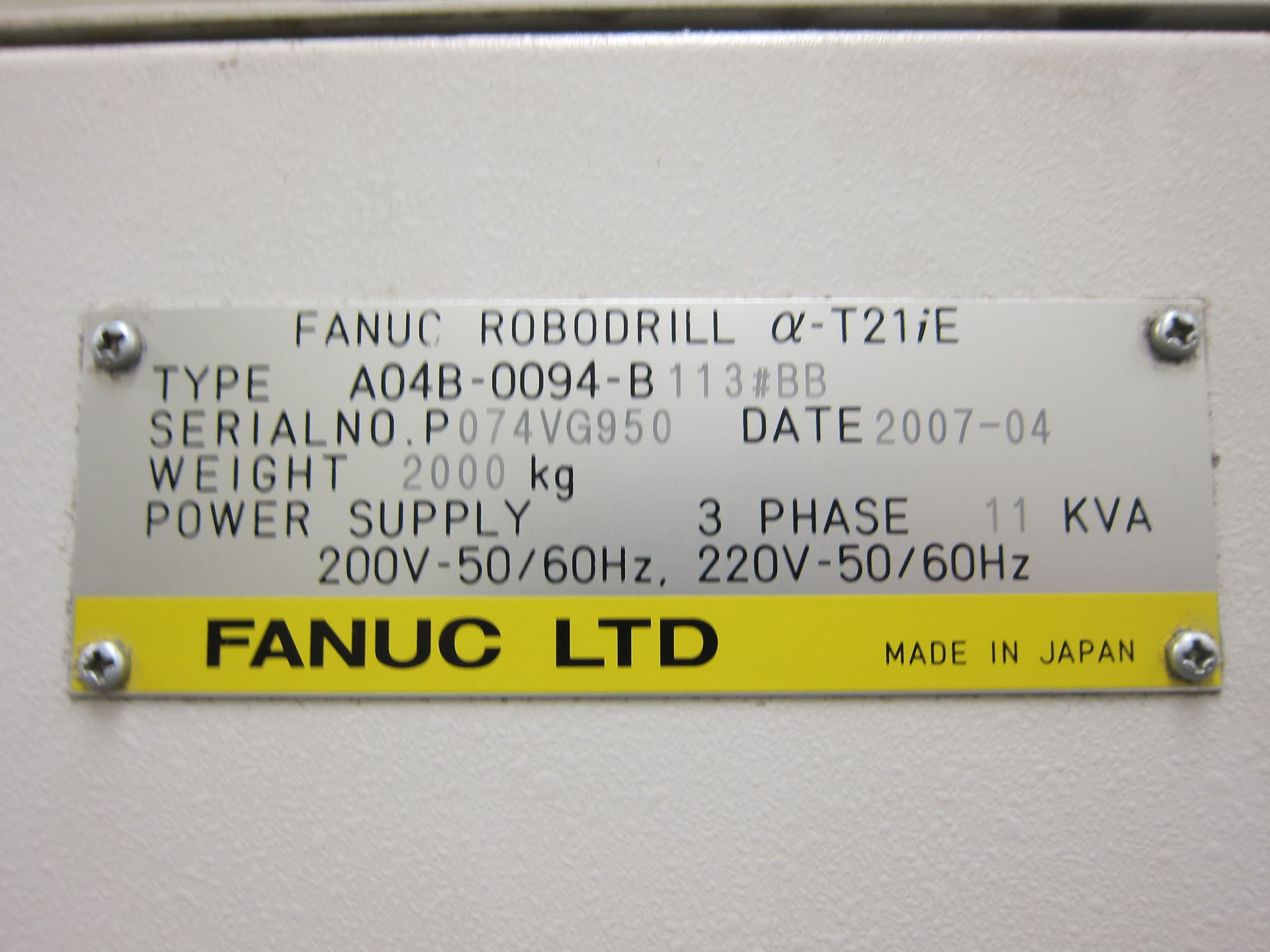 FANUC ROBODRILL- A-T21iE 4 AXIS CNC DRILL & TAP, CENTER, W/ FANUC 31iA5CONTROL - Image 4 of 5