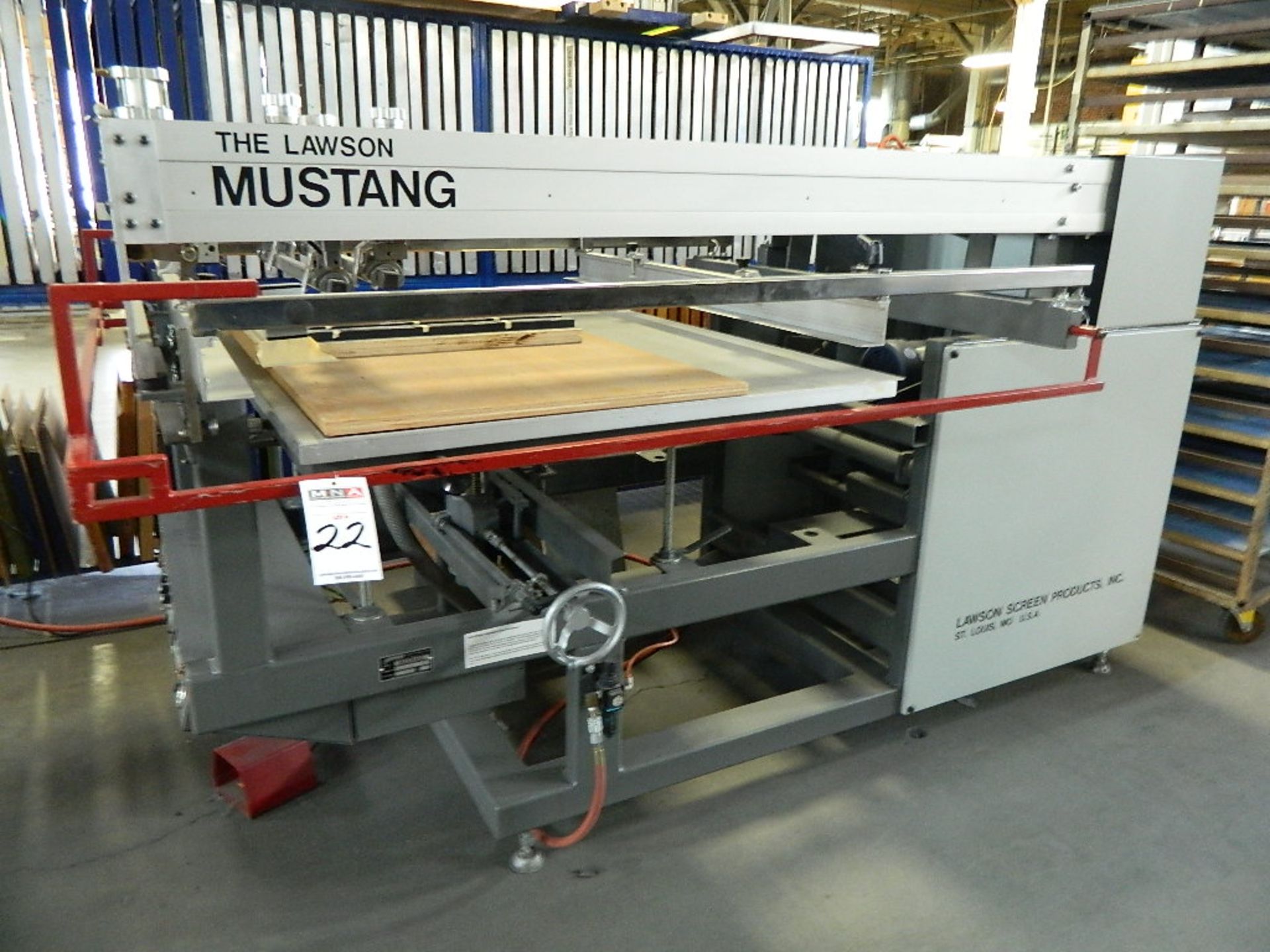 Lawson Mustang Flat Bed Silkscreen Printing Press Mdl 3040, 320"x40" Max Print Area, 18" Min.