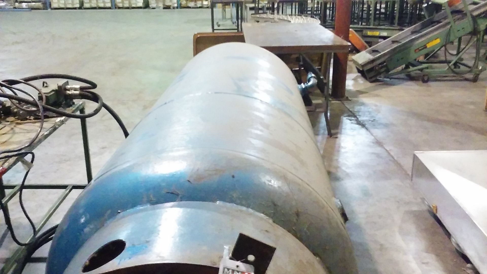LARGE AIR TANK FOR BLOW MOLD MACHINE - Image 2 of 4
