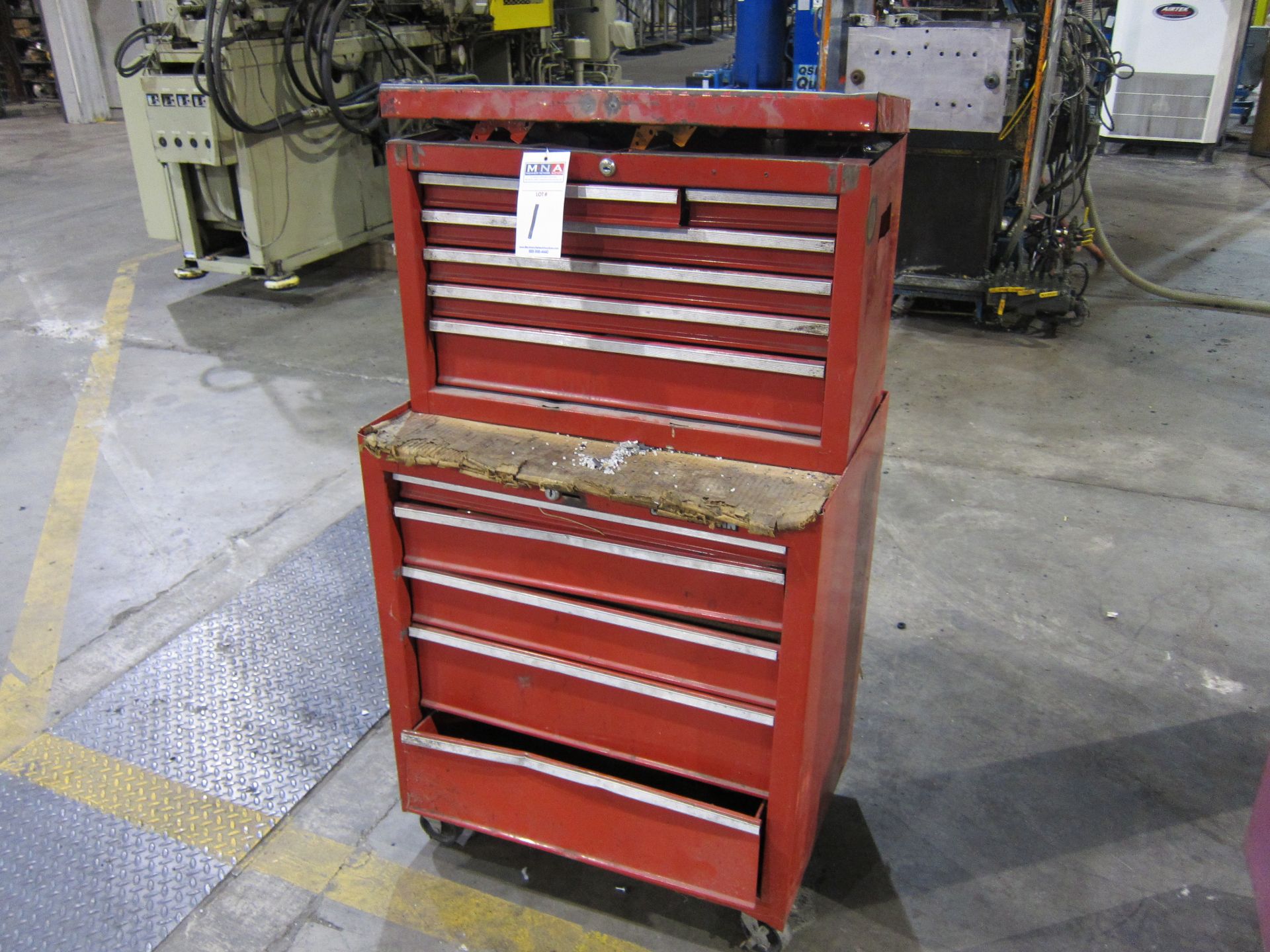 CRAFTSMAN  ROLL A WAY TOOL BOX - Image 2 of 2