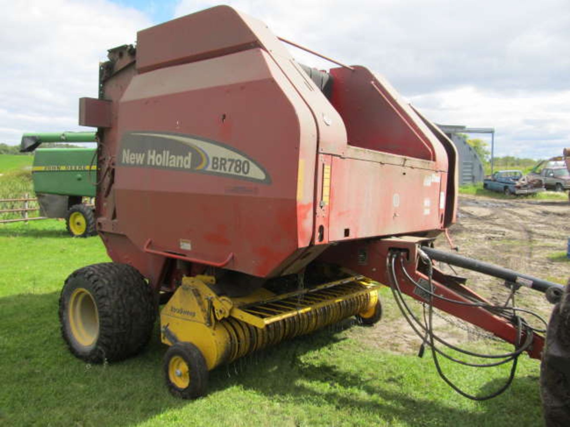 NEW HOLLAND BR780 ROUND BALER; Twine Wrap, Mega Wide Pick-up, SN.61109 (Worley) C-1 - Image 5 of 5