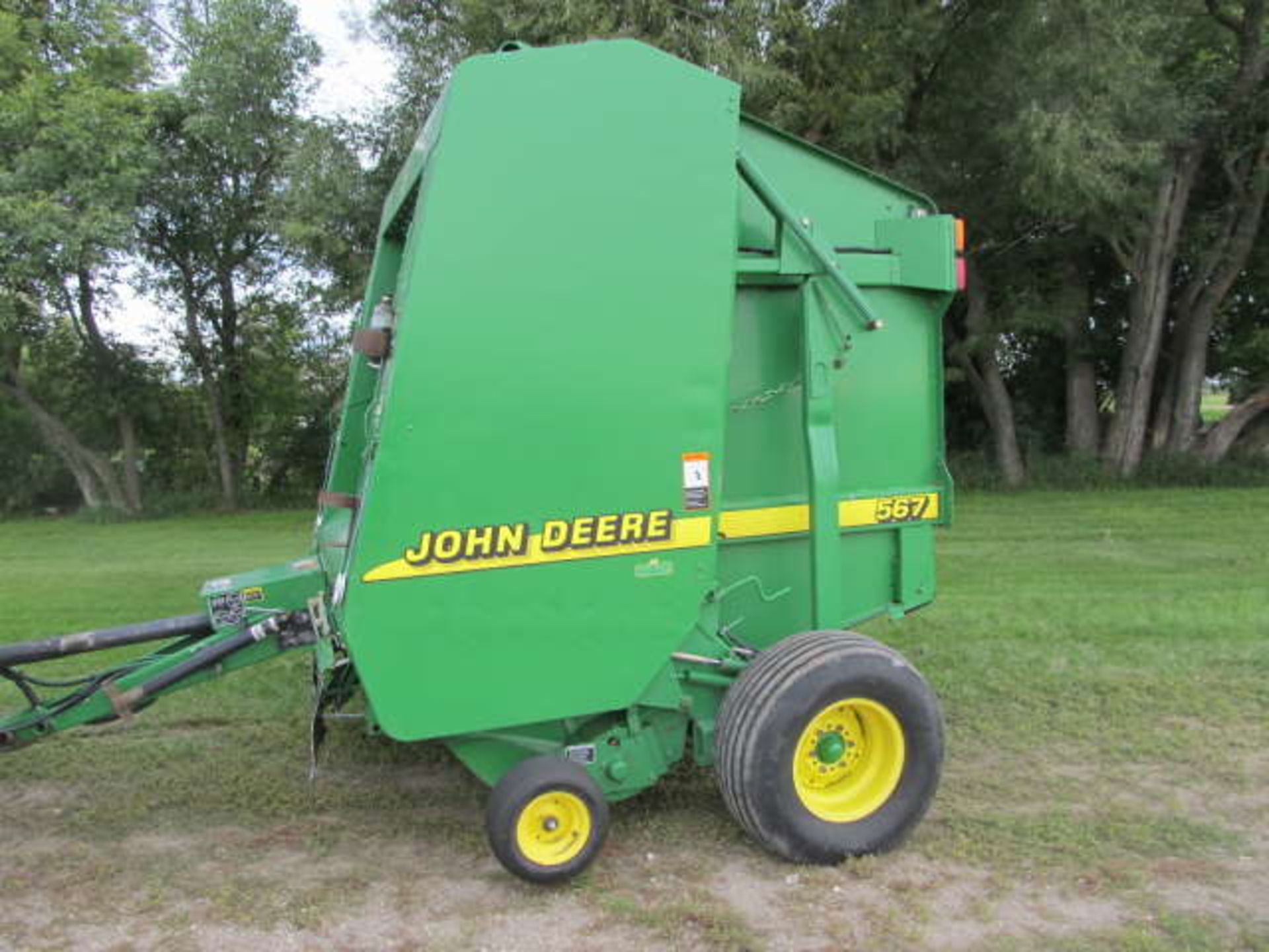 JOHN DEERE 567 ROUND BALER; Mega Wide Pick-up, Twine Tie, SN.E00567X155214 - Image 4 of 4