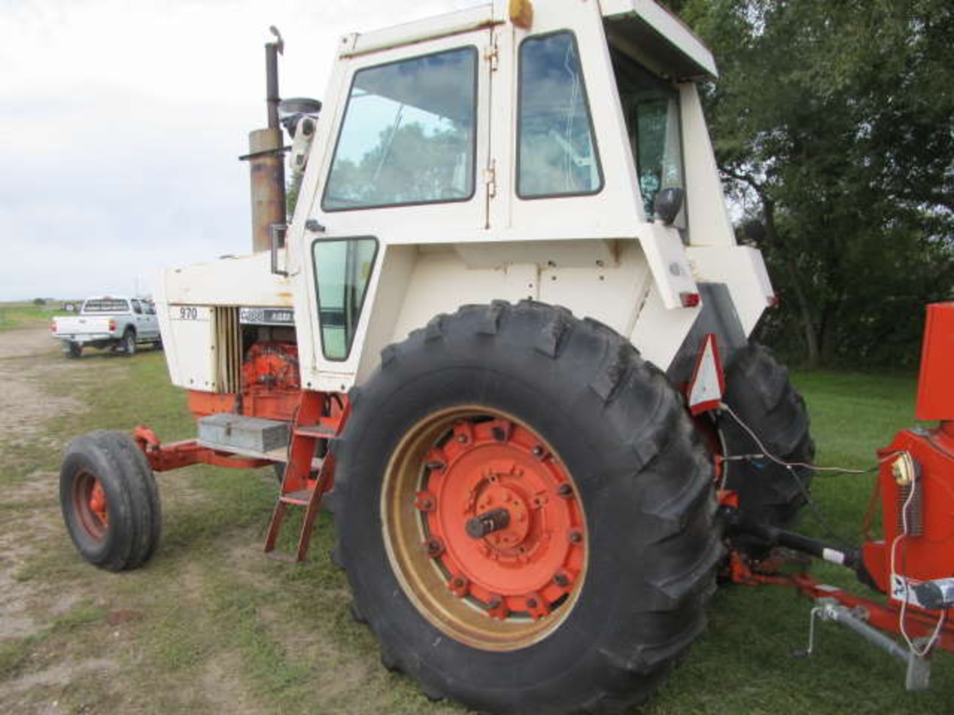 CASE 970 2WD TRACTOR; 6845 Hours, Standard, White, SN.8811274 - Image 4 of 5