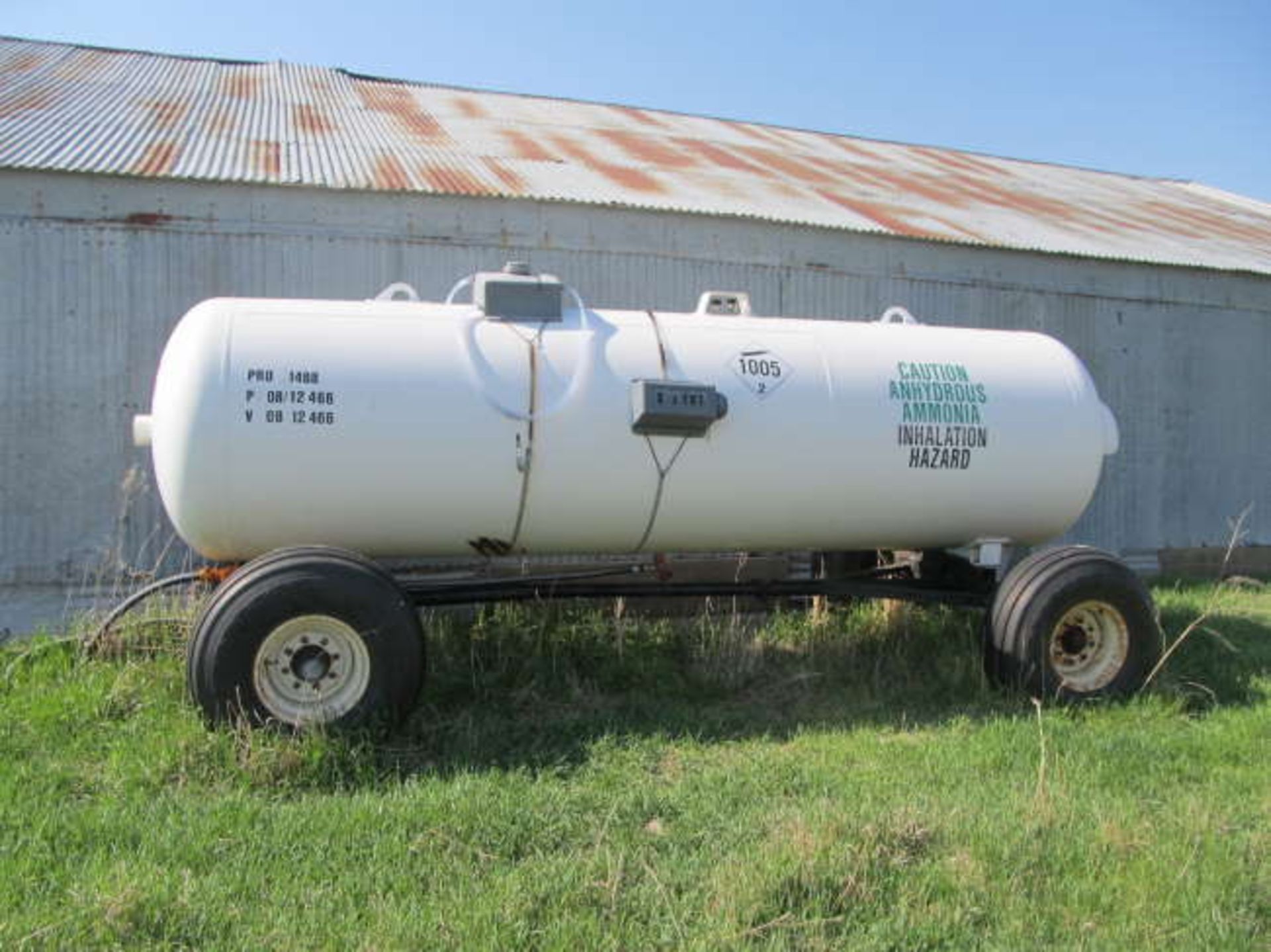 1600 GALLON ANHYDROUS TANK & TRAILER
