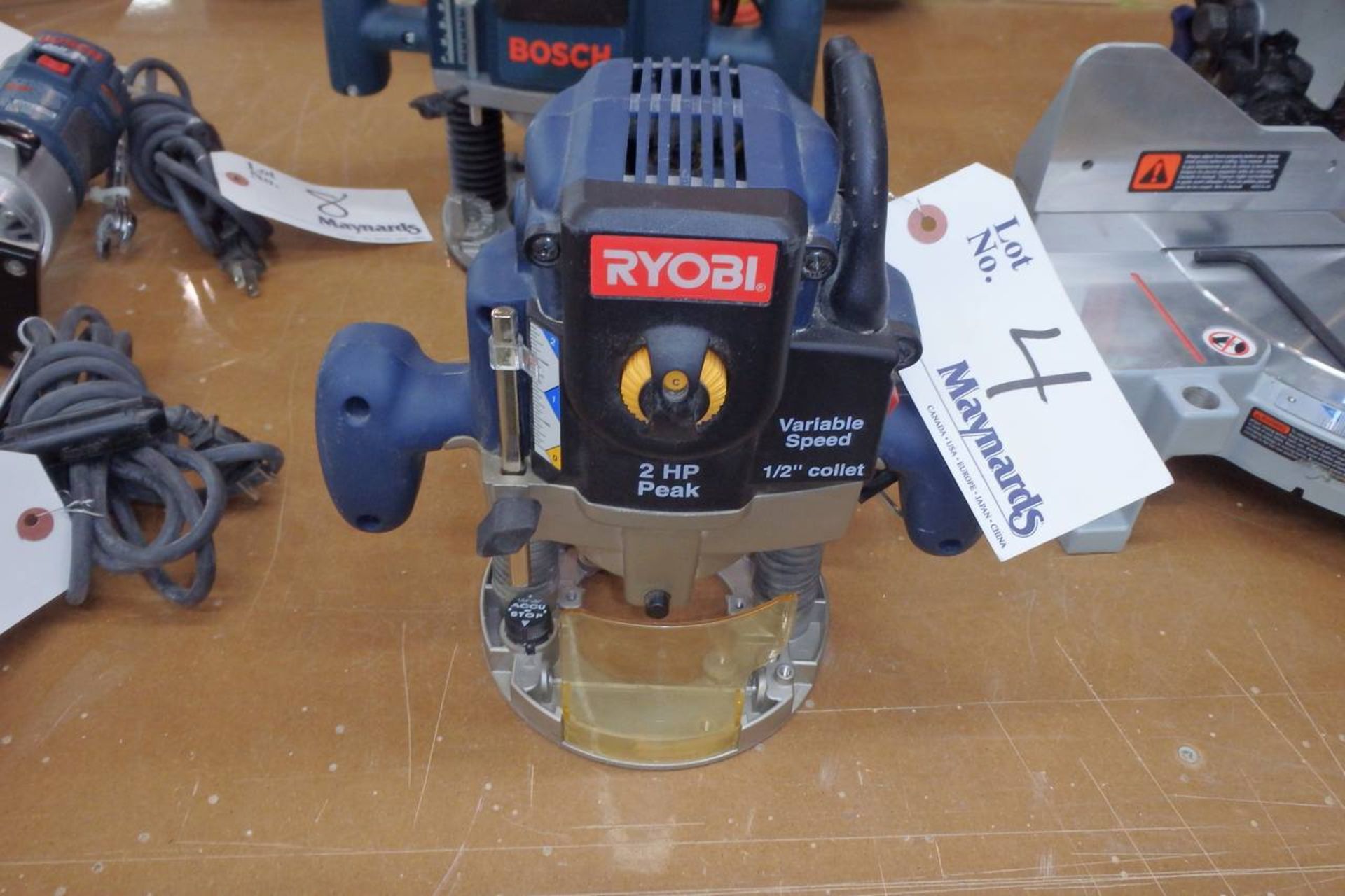 Ryobi RE180PL1 Plunge Router