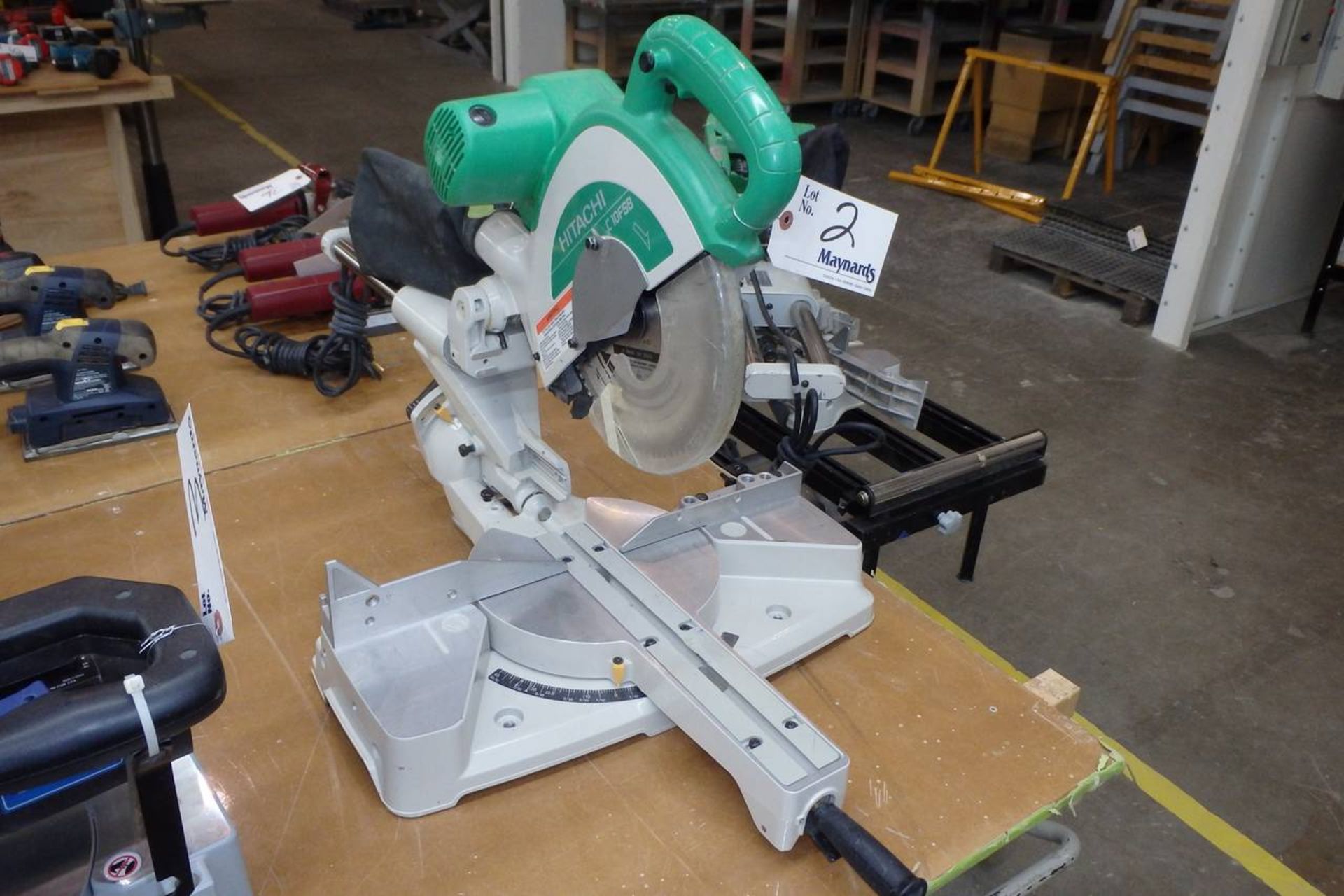 Hitachi C10FSB Sliding Compound Mitre Saw