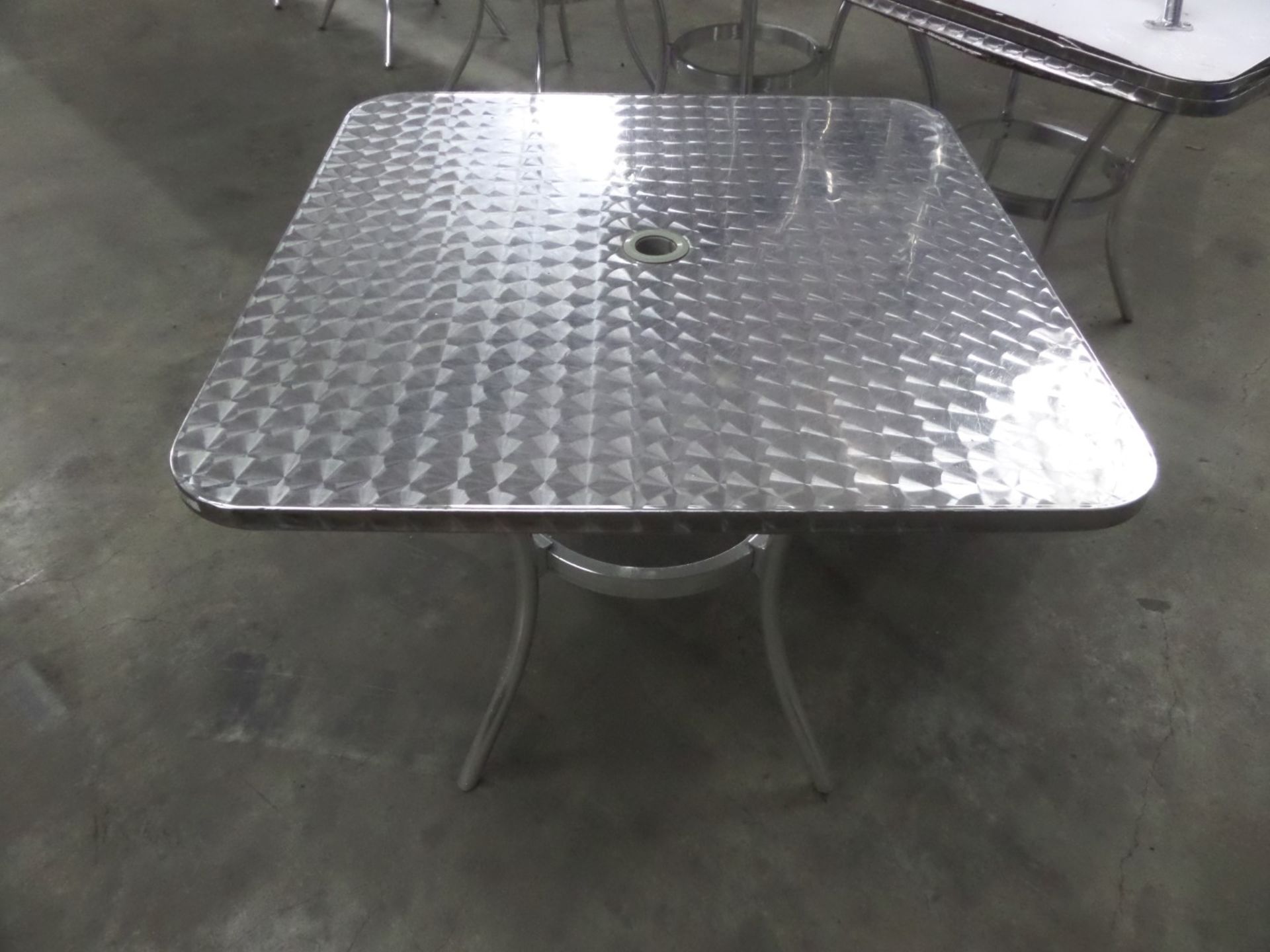 Aluminum Top Restaurant Table