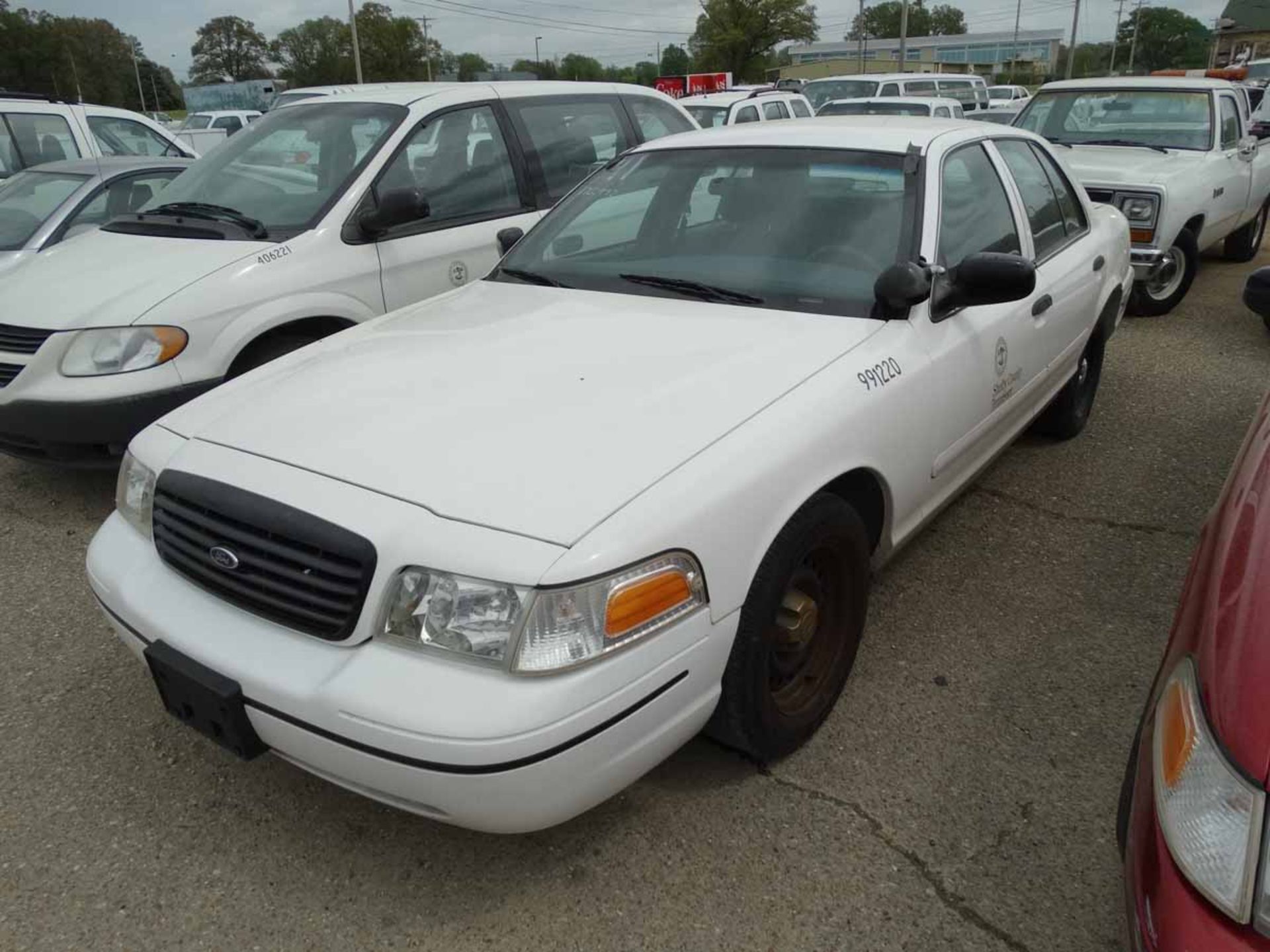 1999 FORD CROWN VIC VIN: 2FAFP71W0YX111278