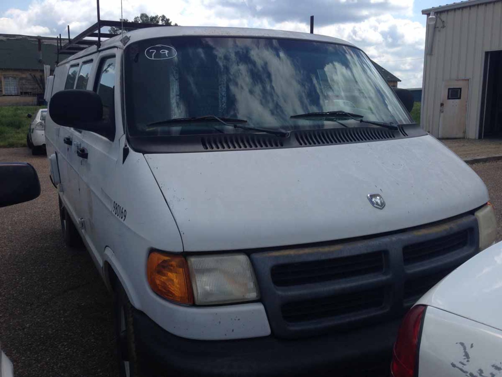 1998 Dodge Ram Van 2500 VIN: 2B7JB21ZXWK133590