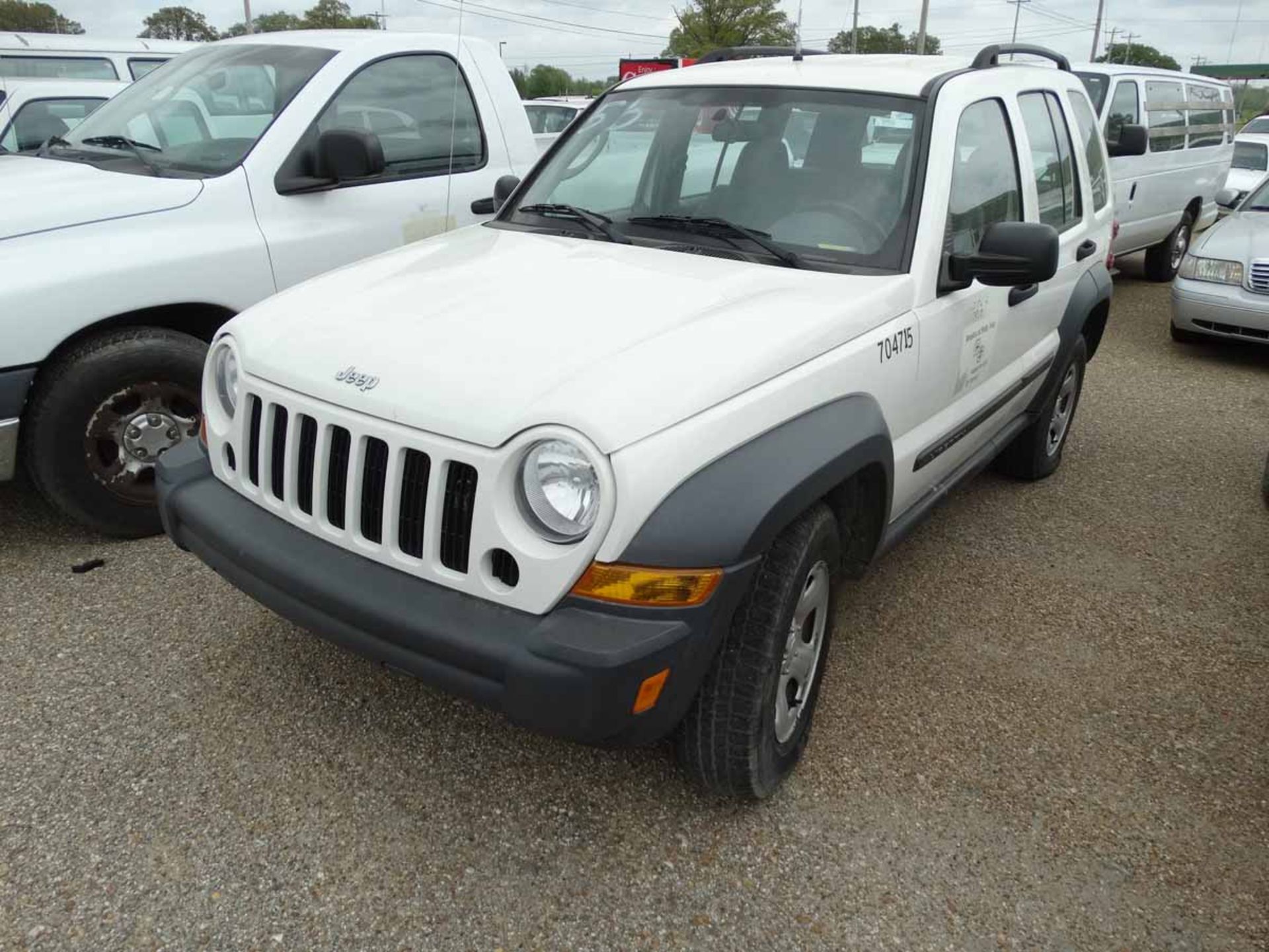 2007 JEEP LIBERTY VIN: 1J4GK48K47W687653