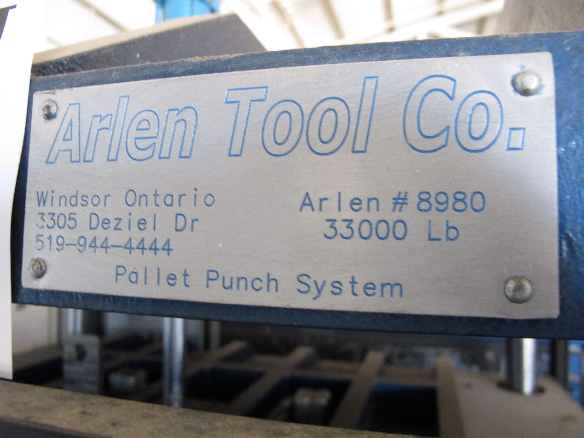 ARLEN TOOL CO. PALLET PUNCH SYSTEM WITH ELECTRICAL CONTROLS, REXROTH CONVEYER, AUTOMATIC PALLET LOAD - Image 3 of 15