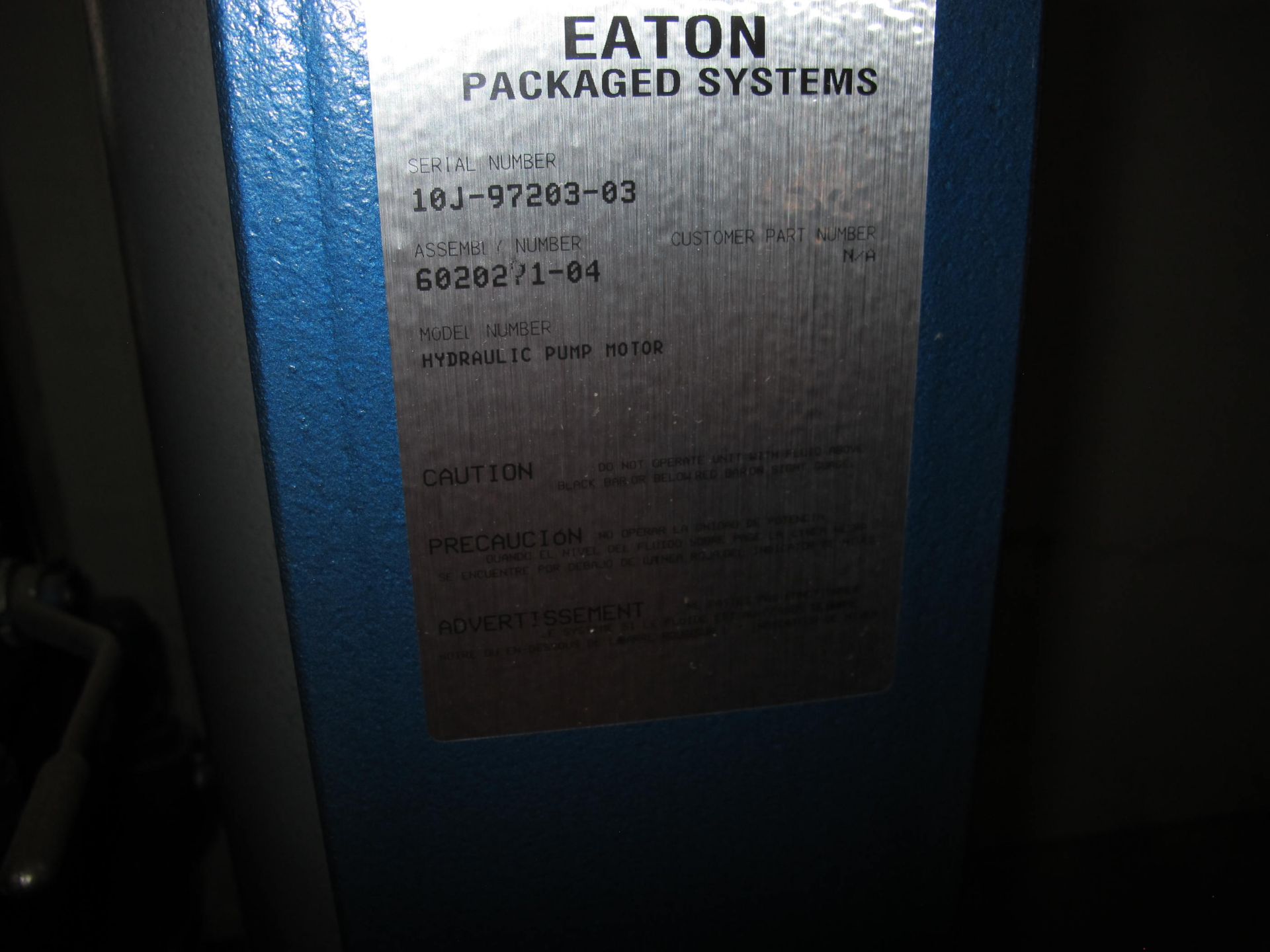 EATON VICKERS HYDRAULIC PUMP MOTOR WITH FILTERS, LOADING & HANDLING FEE: $200 - Image 2 of 5