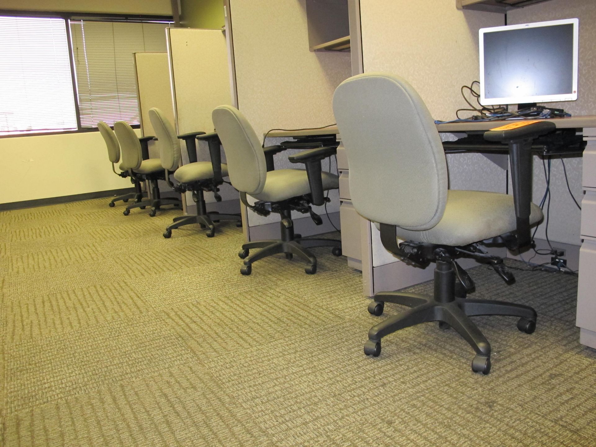 (5)Secretarial Chairs
