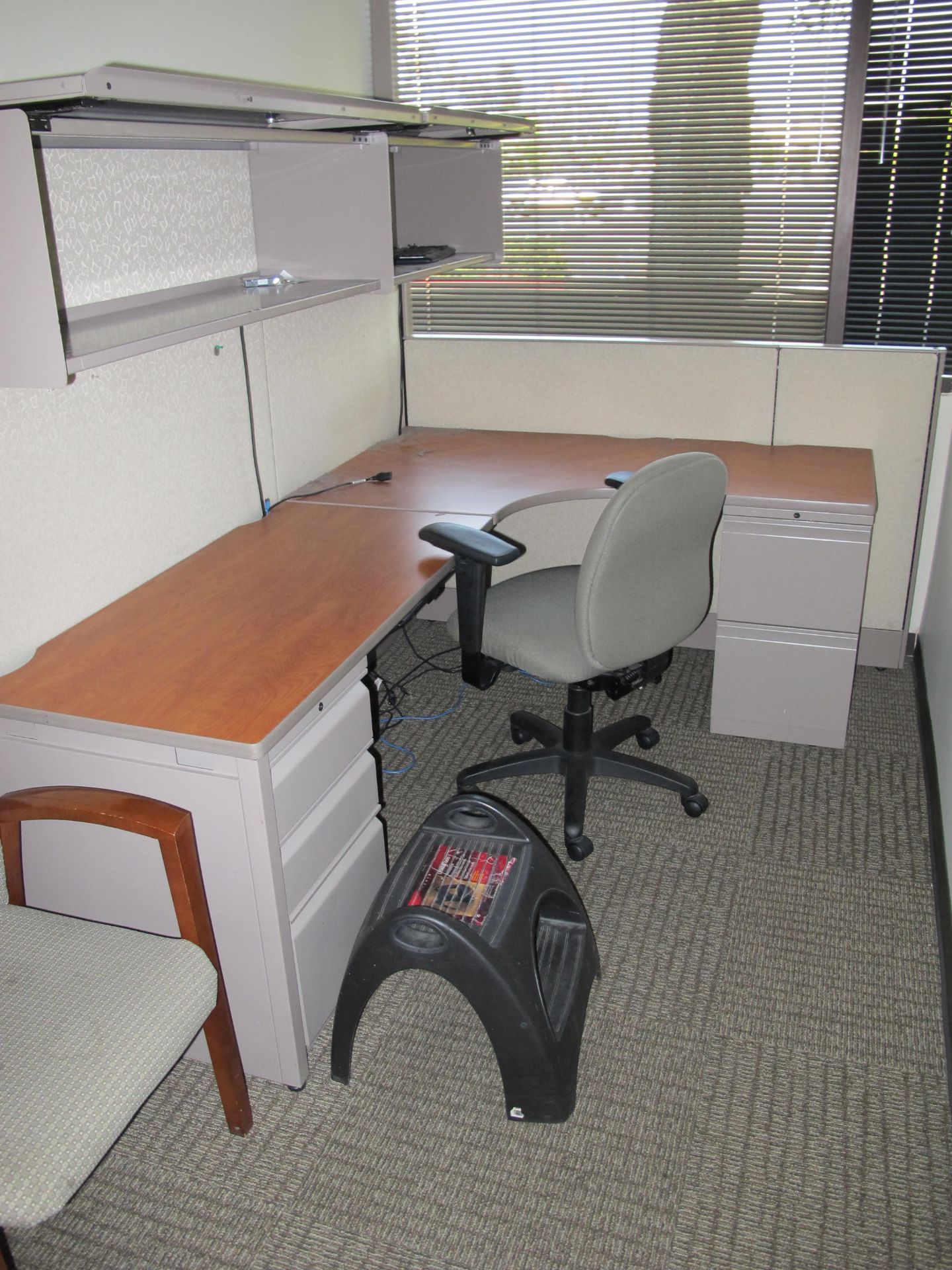 Partitioned Cubicle Workstation (Including:  L-Shaped Desk, 1 Jr. Exec Chair, 2 Side Chairs, 6