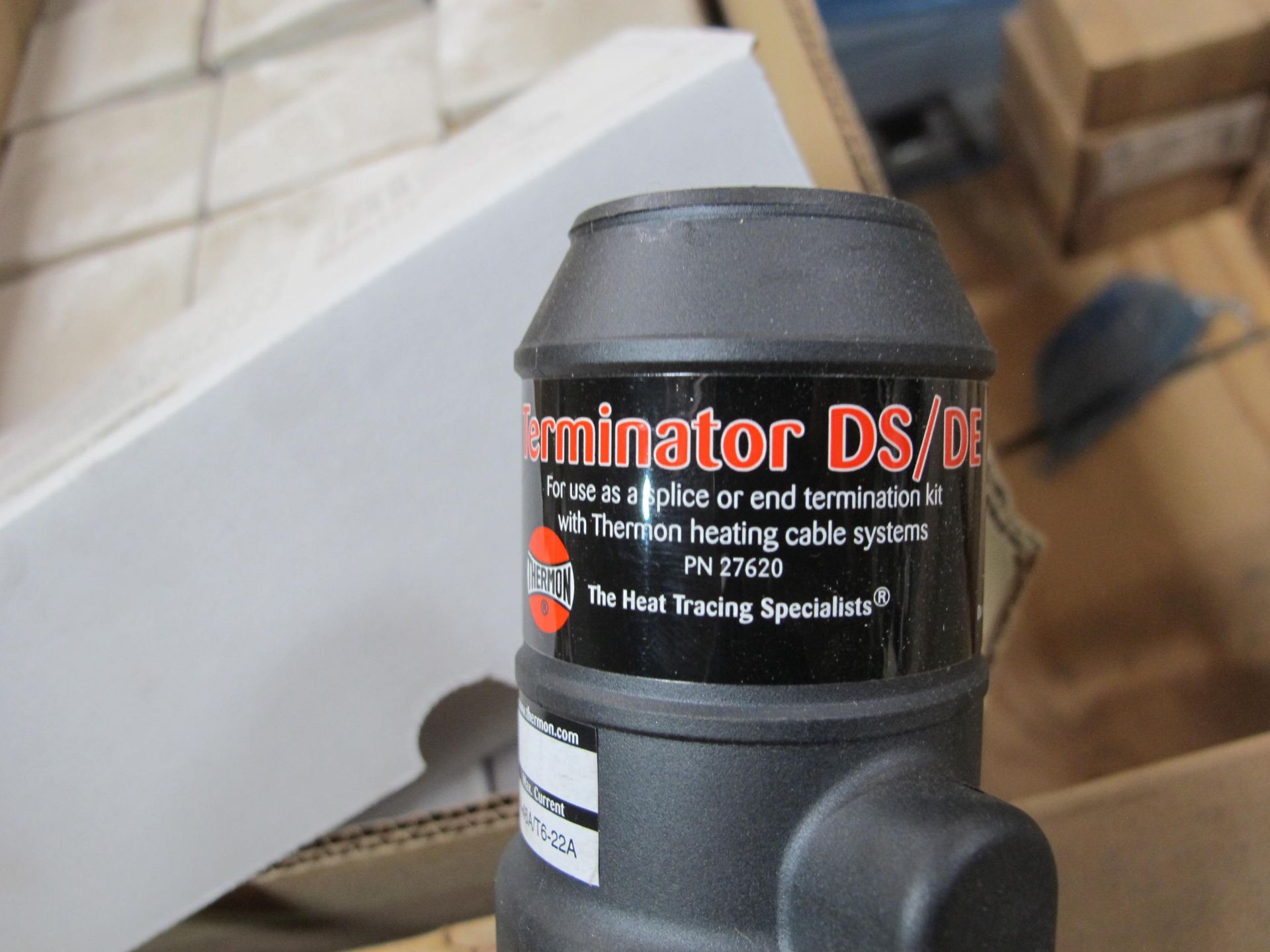 LOT TO INCLUDE: HEATER BLOWER, (18) THERMON TERMINATOR DS/DE SPLICE CONNECTION AND END - Image 4 of 4