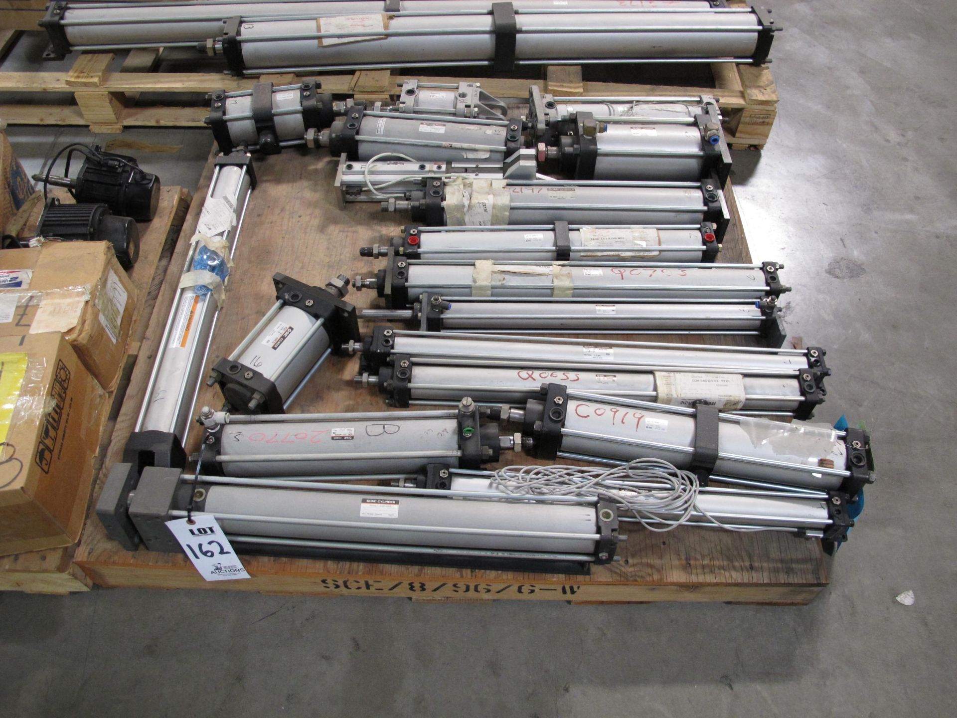 PALLET LOT TO INCLUDE BUT NOT LIMITED TO: SMC AND CKD CYLINDERS, MODELS; SEB63-550-00R, ACNL-X2-