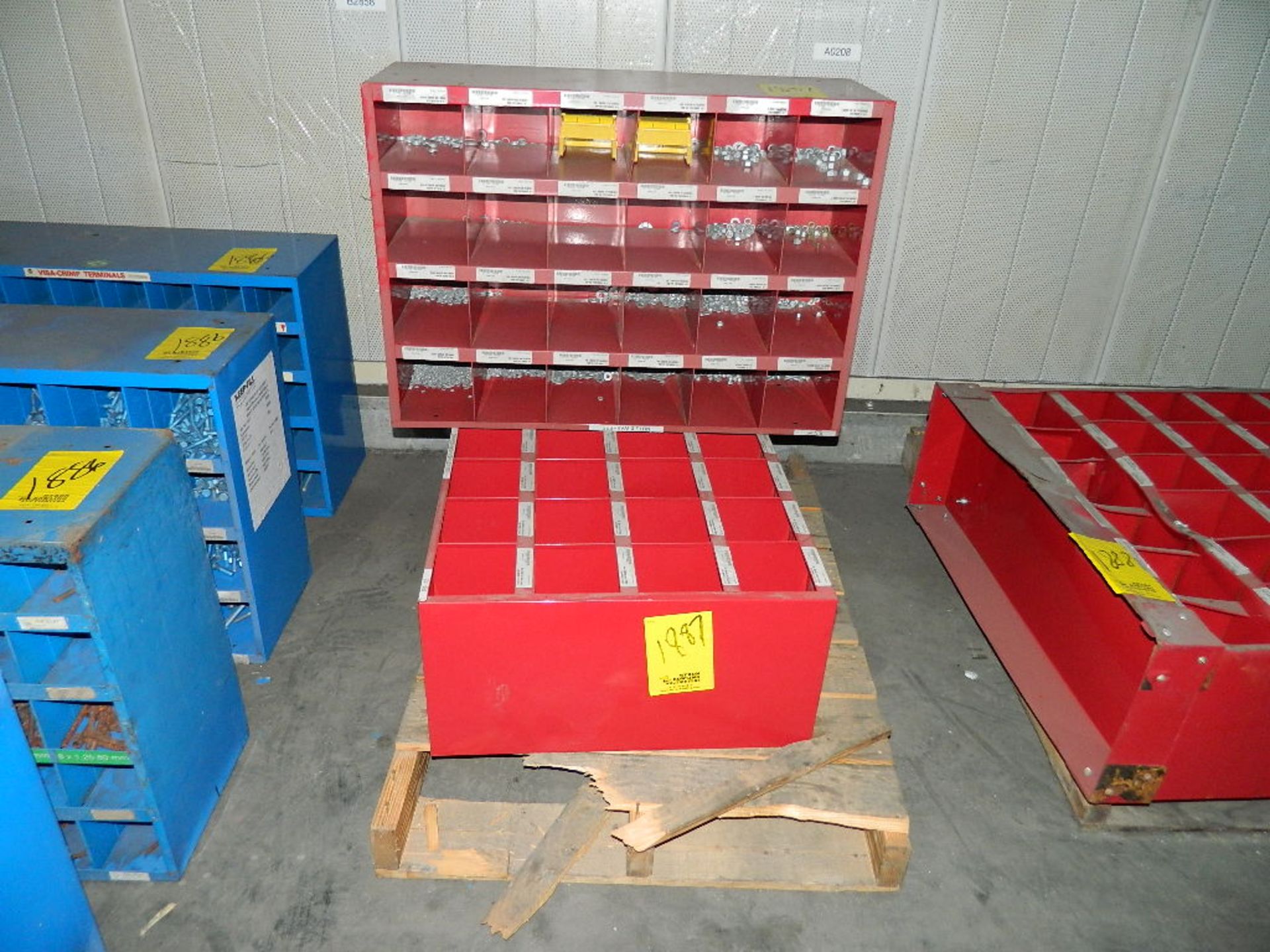 LOT OF METAL CABINETS