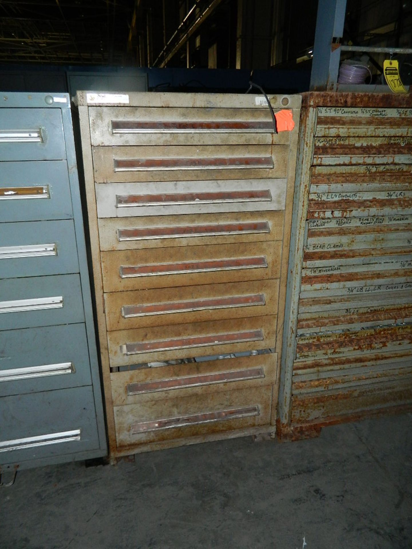 STANLEY VIDMAR CABINET WITH CONTENTS