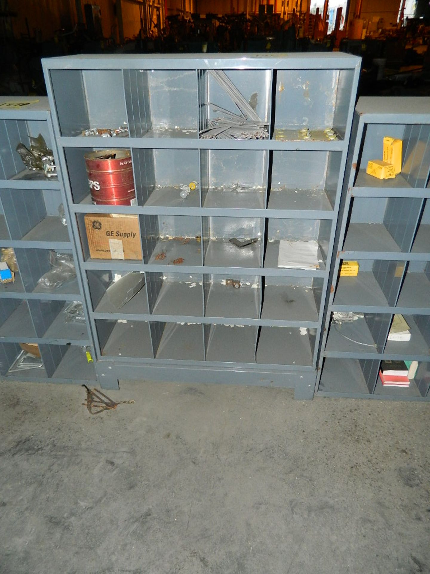 METAL CABINET