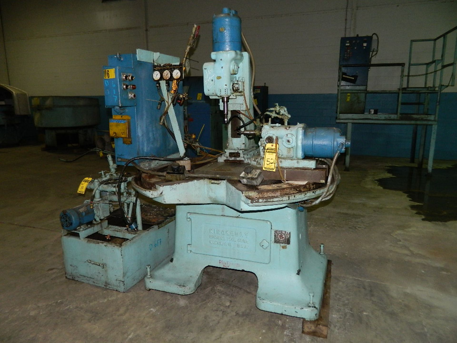 KINGSBURY DUAL STATION DUAL SPINDLE HORIZONTAL / VERTICAL DRILLING MACHINE